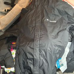 NEW COLUMBIA JACKET/ WINDBREAKER