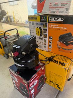 Husky
3 Gal. 120 PSI Portable Electric Oil-Free Light Duty Pancake Air Compressor with Fold Down Handle and 1-Quick Coupler