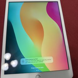 Ipad 8th Generation 128Gb WIFI Used Working good