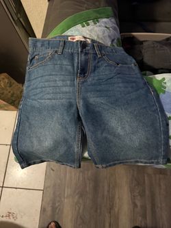 Chor levis para niños en buen estado talla 14