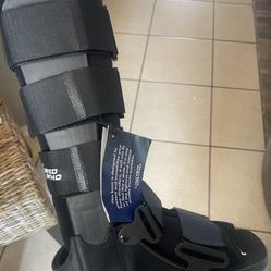 orthopedic boot small