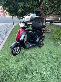 Electric scooter