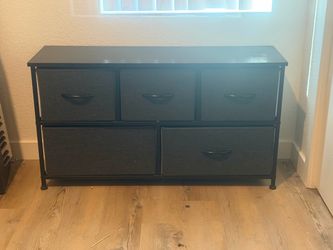 Small drawer set