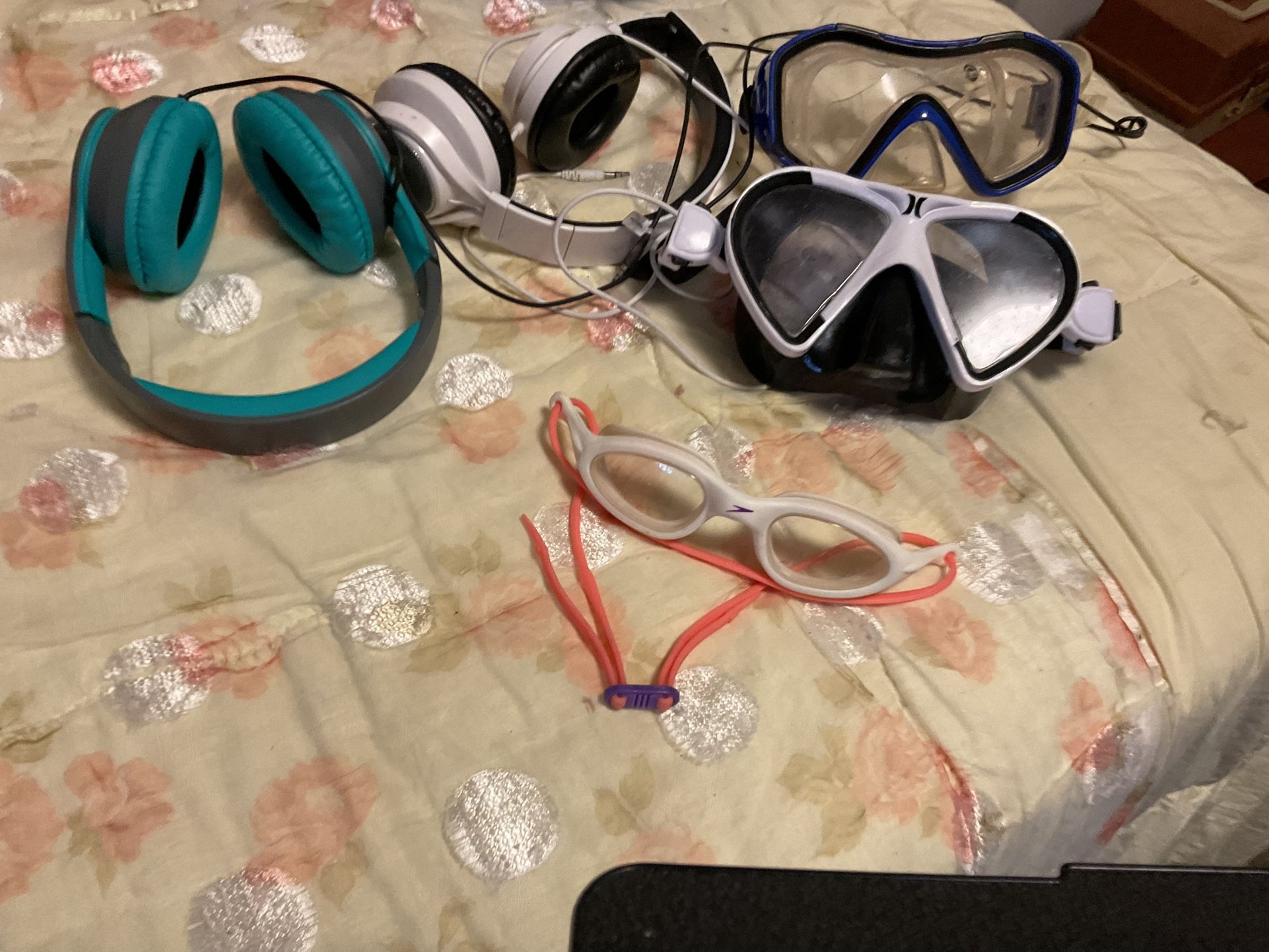 A Few Sport Items , Or Special Projects,  2 Headphones All For $25