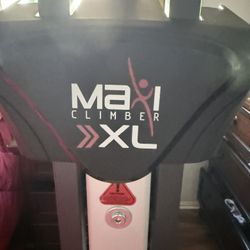 MaxiClimber XL Vertical Climber – Full Body Cardio Machine