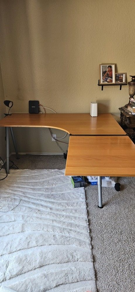 Computer Desk