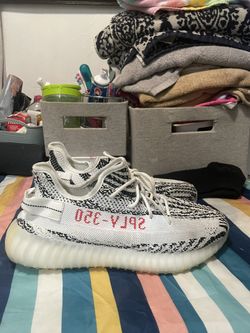 Yeezy 350 Zebras 