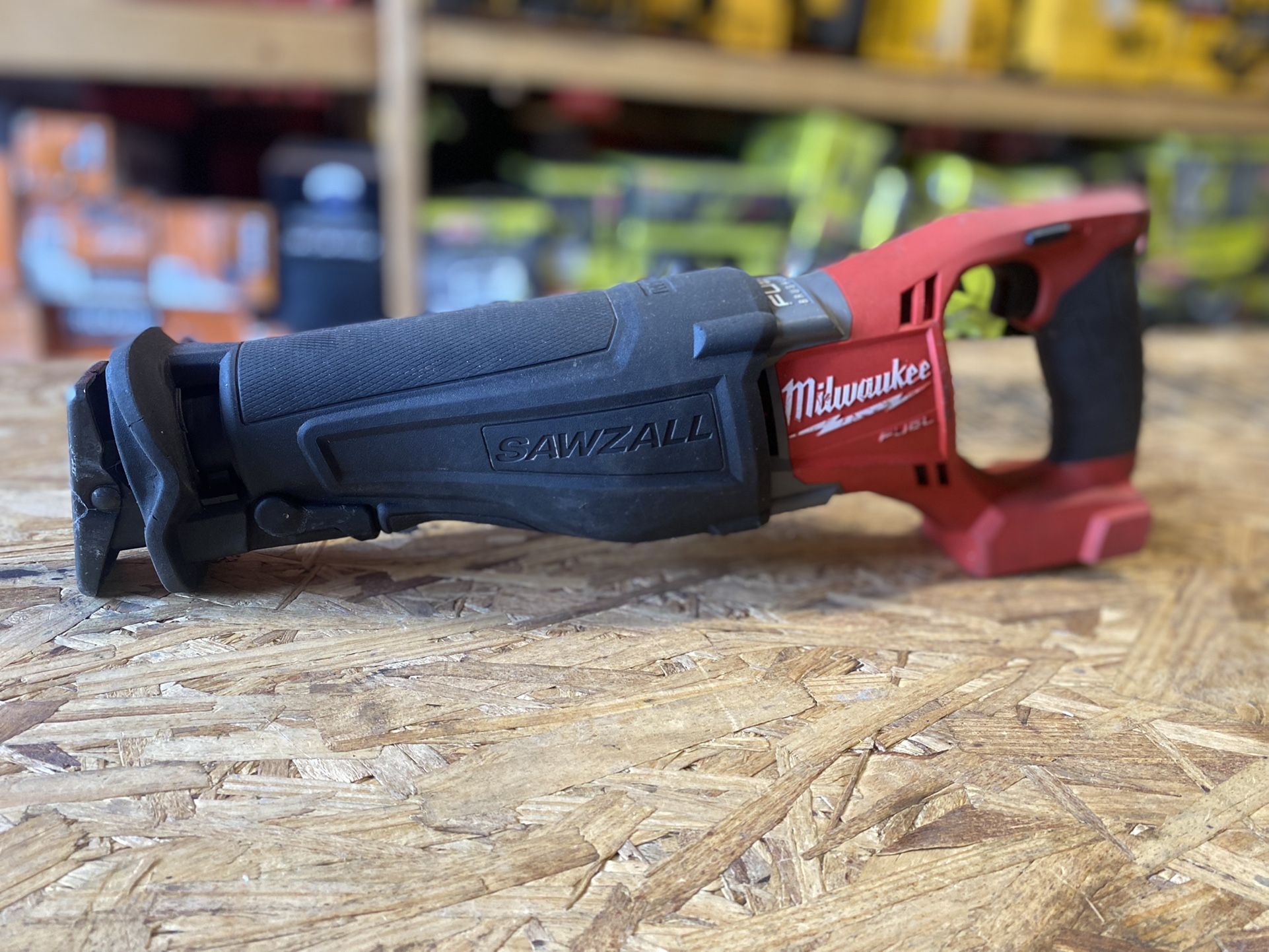 Milwaukee M18 FUEL GEN-2 18V Lithium-Ion Brushless Cordless SAWZALL Reciprocating Saw (Tool-Only)