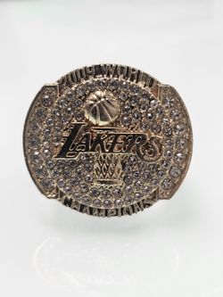Brand new Los Angeles Lakers Championship ring