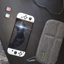 Nintendo Switch OLED 64gb - White 