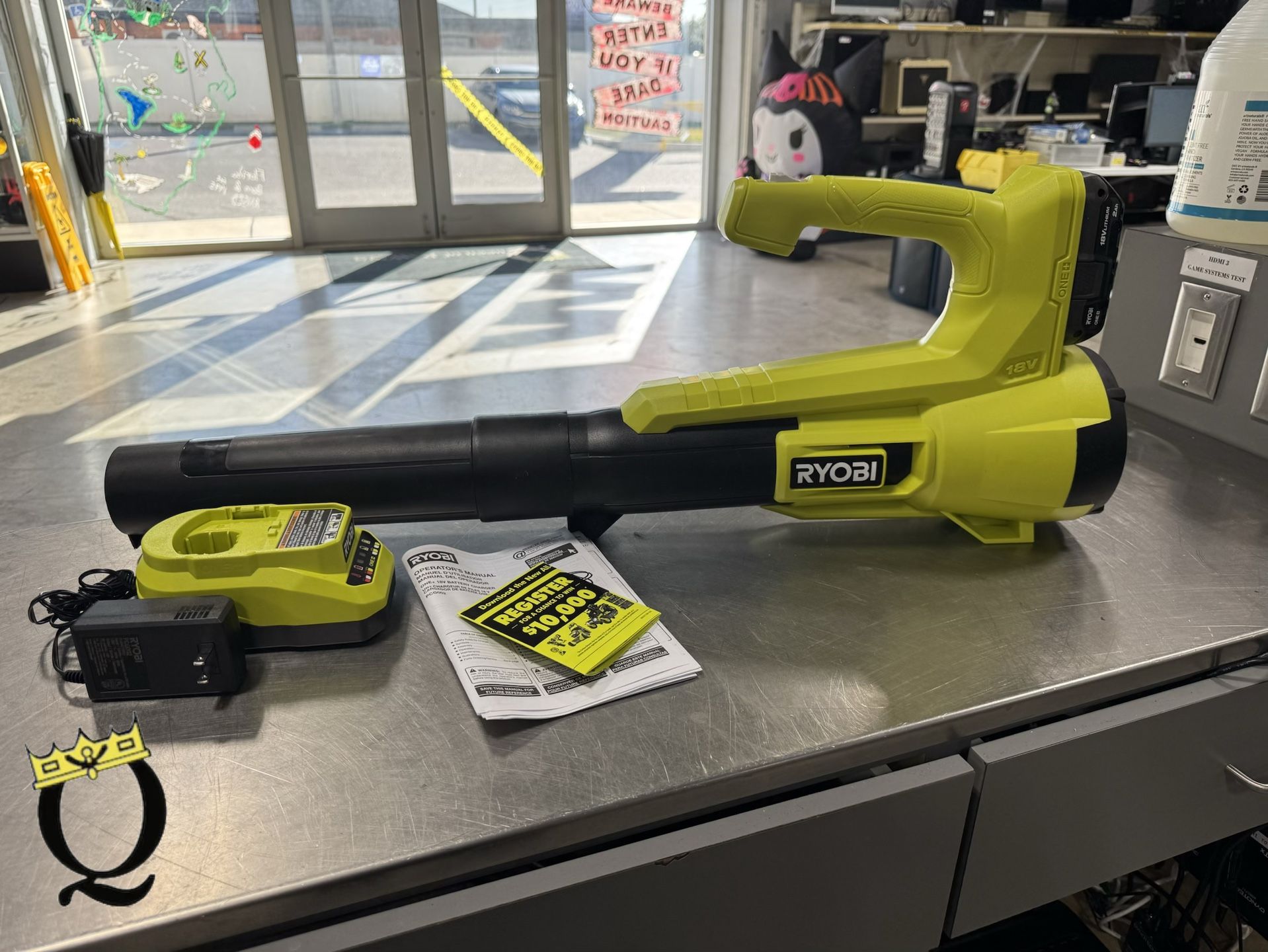 RYOBI ONE+ 18V 90 MPH 250 CFM Cordless Battery Leaf Blower/Sweeper with 2.0 Ah Battery and Charger