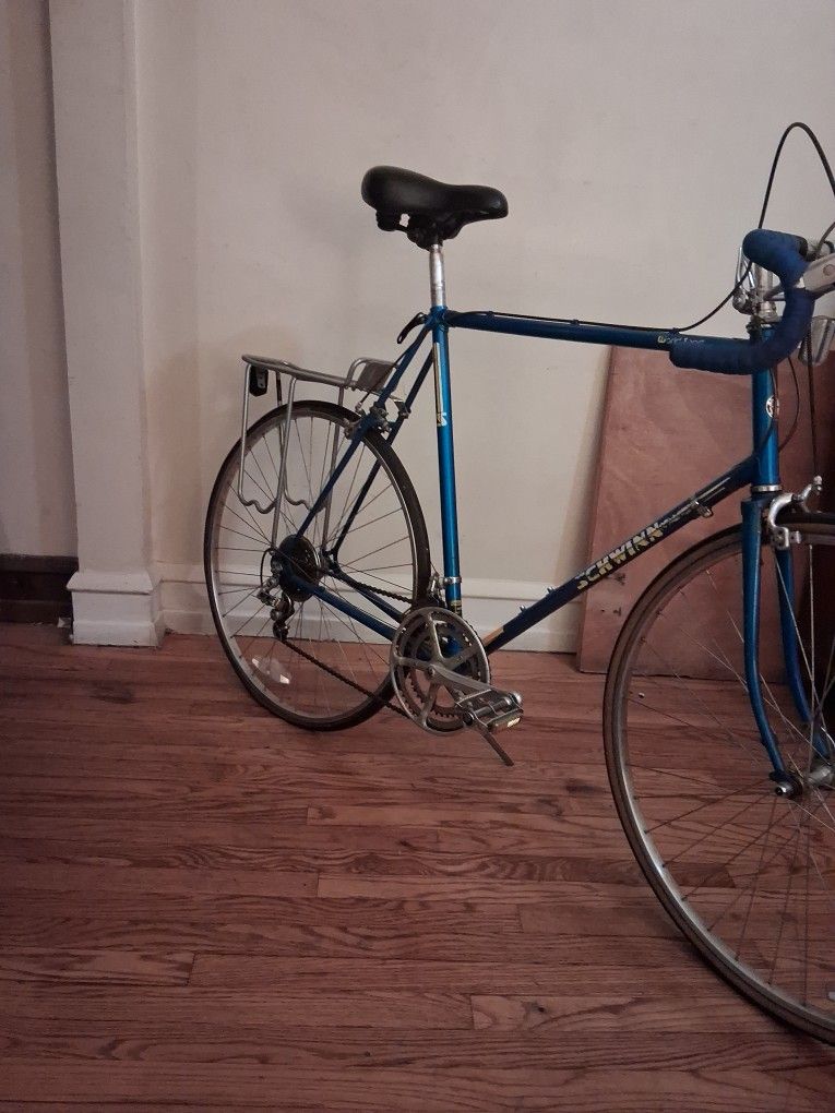 World\nSeries Schwinn 50 Yrs old Great Condition
