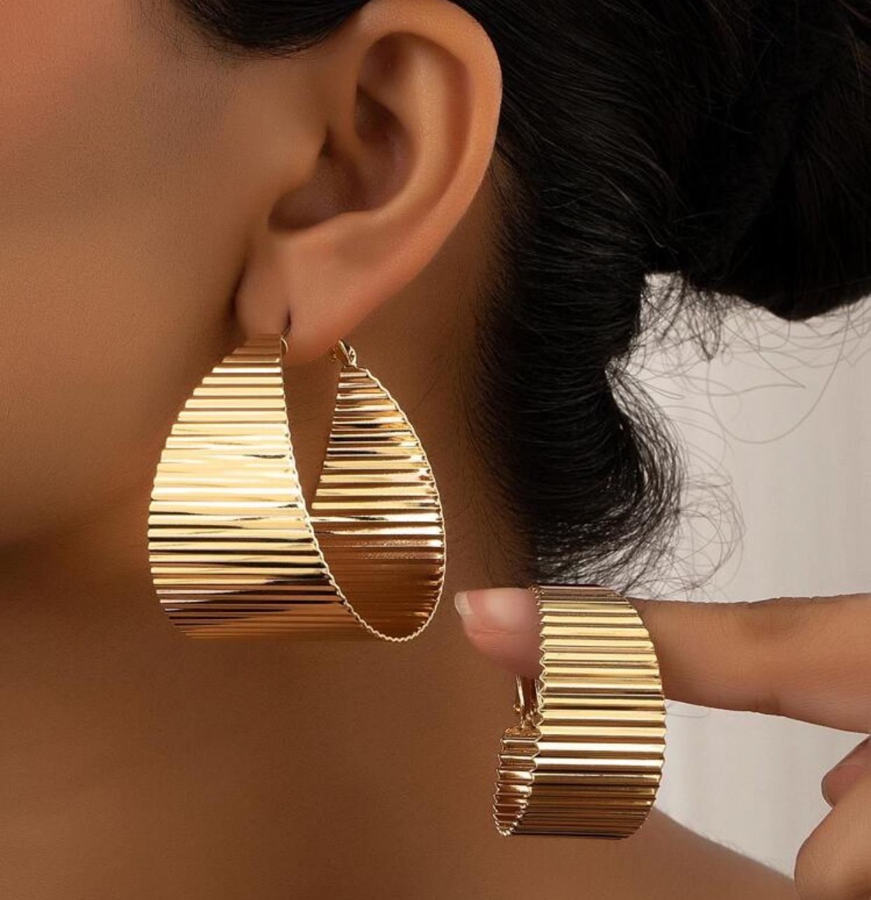 14 k gold plated hoop earrings