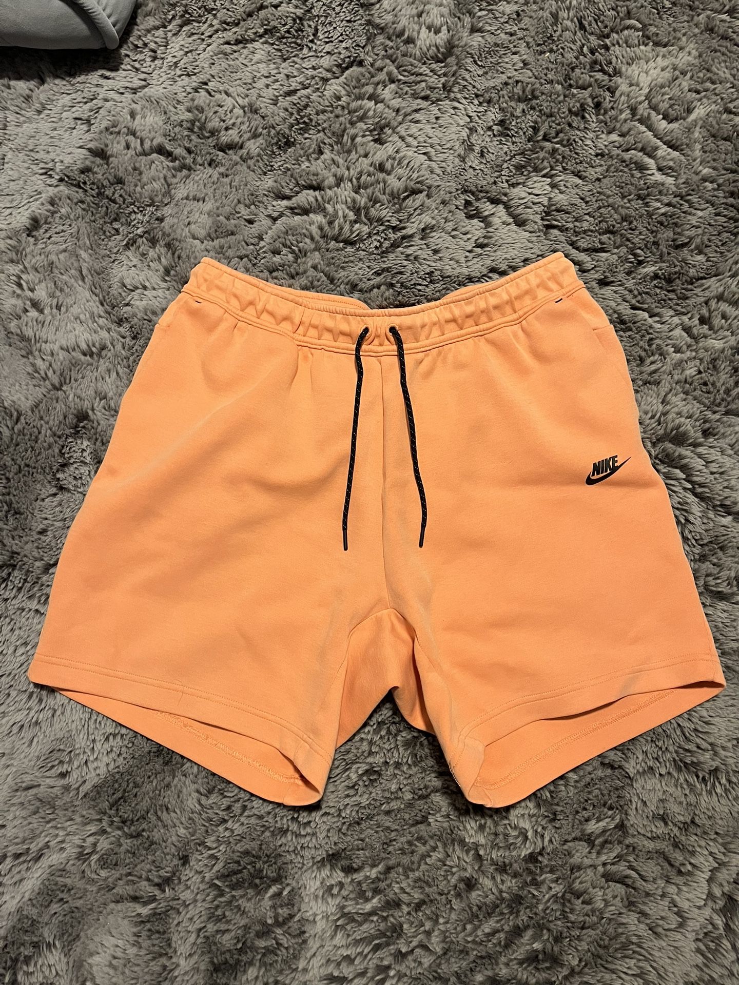 Nike Sportswear Tech Fleece Shorts Orange Size XL