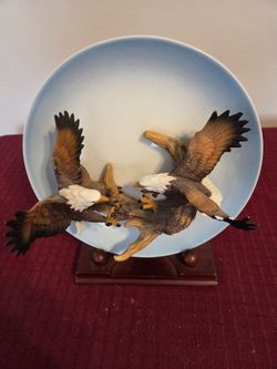 Bald Eagle 3D Decorative Plate with Stand