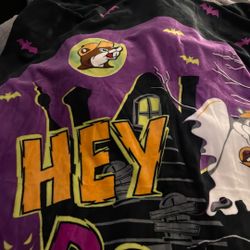 Bucees Halloween Blanket 