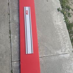 Milwaukee  55” Guide Rail