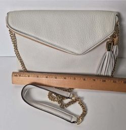 Henri Bendel Designer Ivory Crossbody Purse / Clutch / Purse with Dust Bag EUC