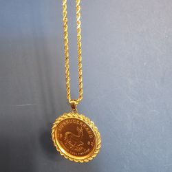 14 Kt.Solid Gold Chain With Bezel And Coin