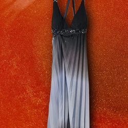 Betsy & Adam Beaded Ombre Formal Evening Gown (Size 8, NWT)