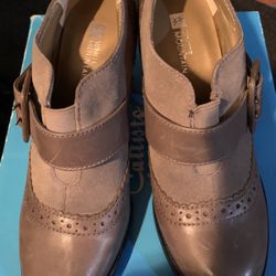 Ankle Boots By White Mountain 