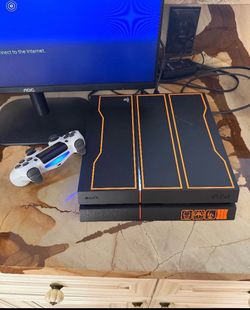 Ps4 black ops edition w controller