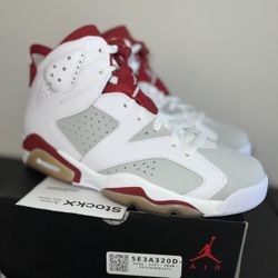 DS Jordan 6 “Alternate Hare” Size 9.5