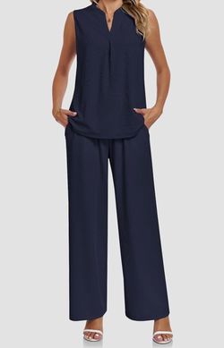 Brand new two piece women’s set