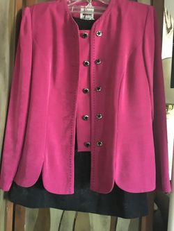 Beautiful Jacket and Skirt by Leslie Fay