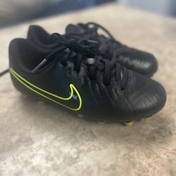 Boys Soccer Shoes