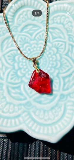 Rare Red Sea glass on 18k gold plated necklace $5 FLAT FEE US SHIPPING ✈️