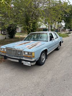 1987 Ford Ltd Crown Victoria