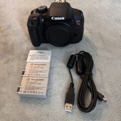 Canon EOS Rebel T5i Camera
