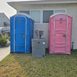Porta Potties 