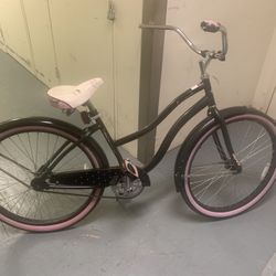 26” Women’s Huffy Cranbrook Cruiser Bike