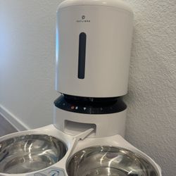 Automatic Pet Feeder 