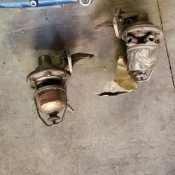 Vintage carburetor and speed Omerter Gauge