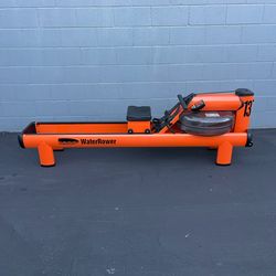 WaterRower M1 HiRise Rowing Machine with BLE Monitor… Home Gym Fitness….