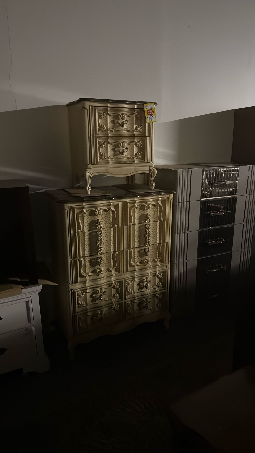 Solid Wood Chest Made By The Amish And Nightstand Retails 3900 I’ll Do 399 For Both 