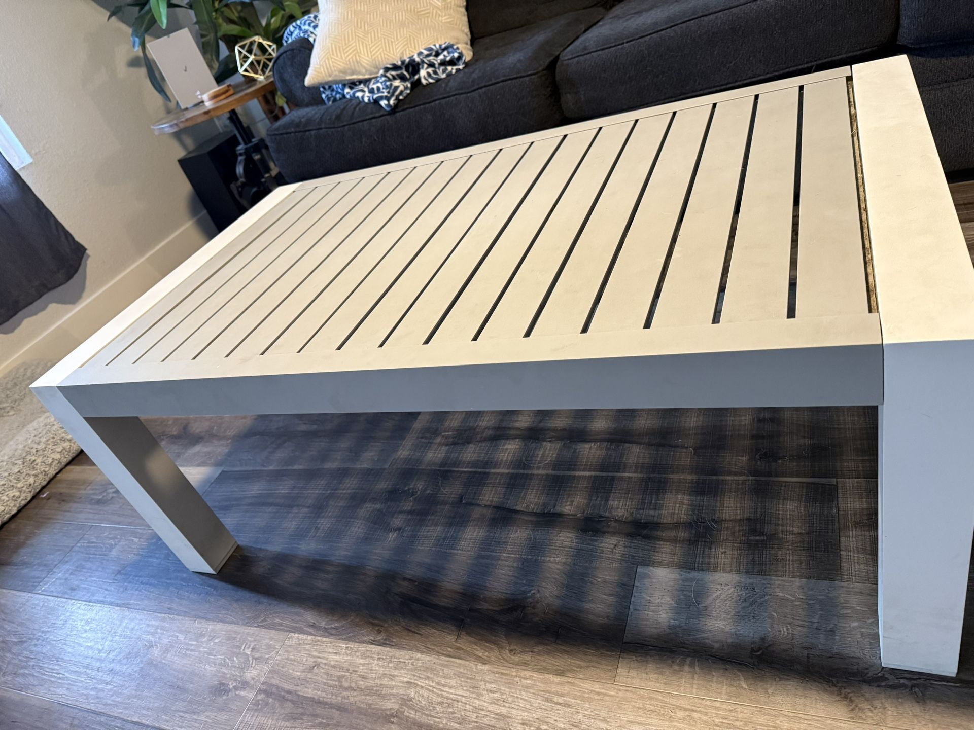Coffee Table Light Gray And White