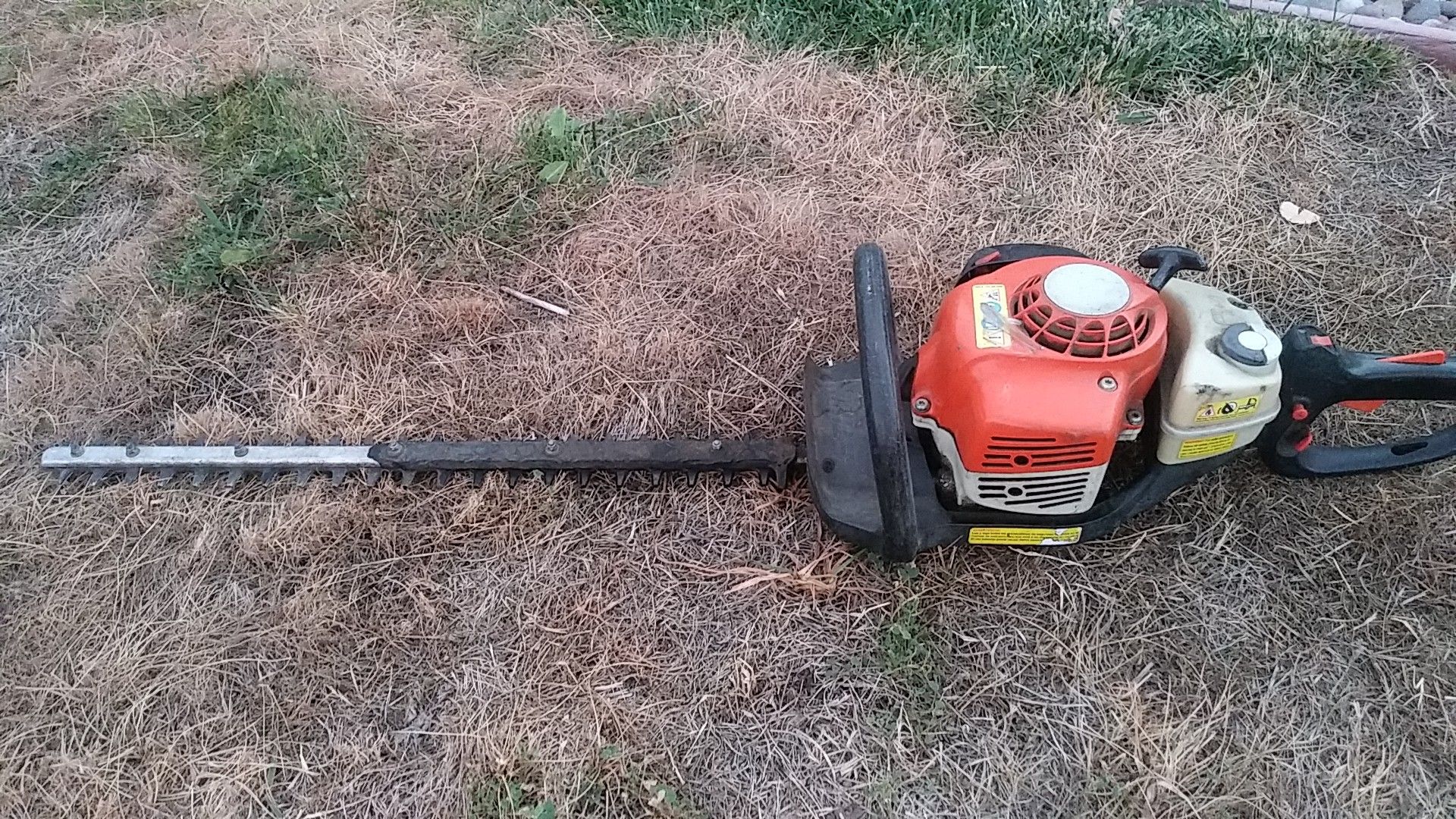 Trimeador de venta esta en buenas. Condiciones. $ 150. wfdjnjc.com