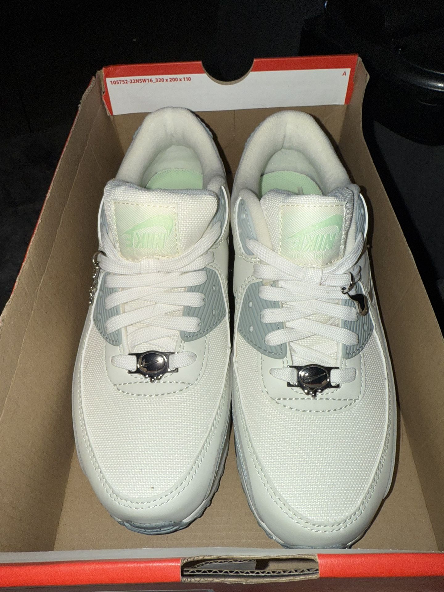 Nike Air Max 90 SE Women's Shoes in Sail/Sea Glass/Light Silver/Metallic Silver (Style: FN6948-100).