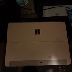 Windows Surface Go