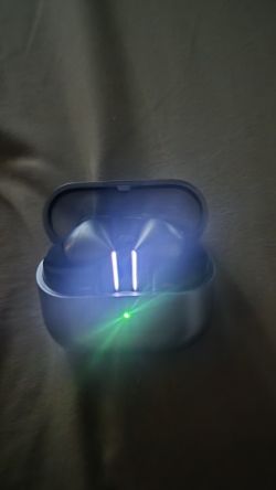 Samsung Bud Pro 3 W/ LED lights