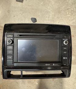 2015 Toyota Tacoma Stereo Head Unit OEM
