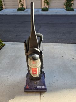BISSELL Vacuum Cleaner