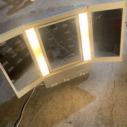 Vanity Vintage Mirror 