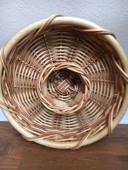 Wicker Chip & Dip