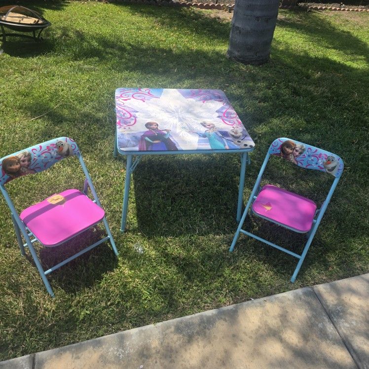 Kids Play Table