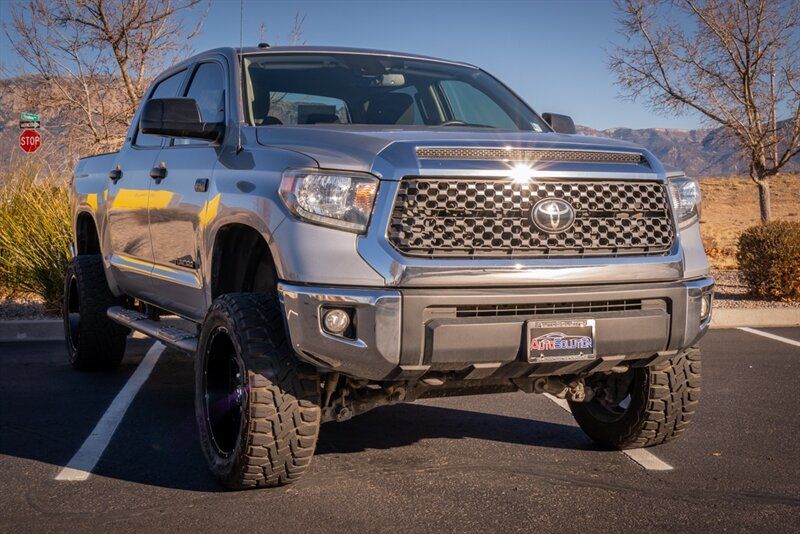 2018 Toyota Tundra SR5